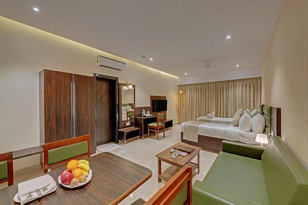 Guruprerna Beacon Resort, Dwarka Екстериор снимка